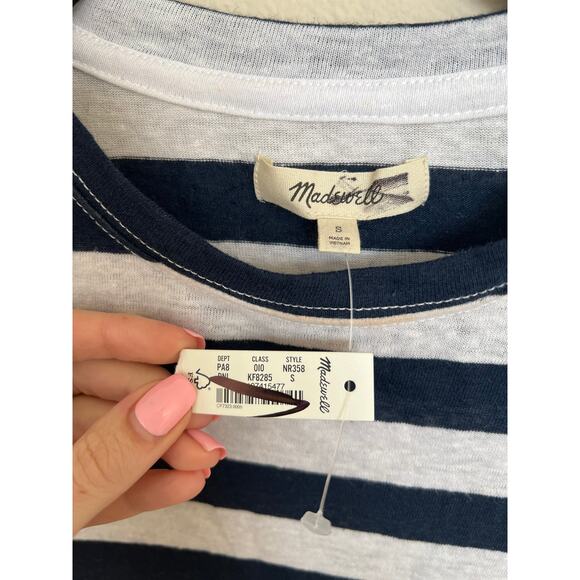 Madewell Linen-Blend Crewneck Oversized Tee - Picture 7 of 8